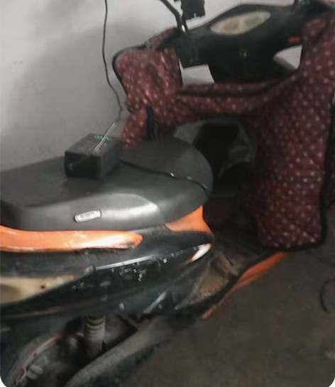 辞工回家新日电动车转让电瓶60V20α的刚...