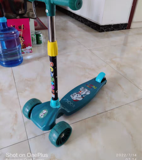 品牌儿童滑板车 感兴趣的话点“我想要”和我...