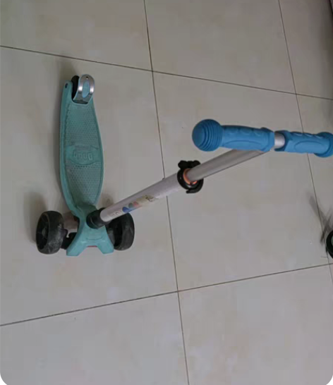 儿童滑板车！！闲置出售 感兴趣的话点“我想...