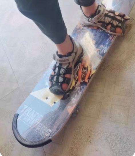 包邮【全新特价】初学者滑板儿童滑板车 青少...