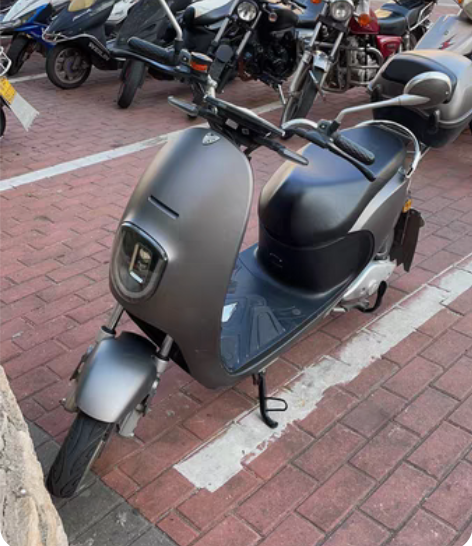 爱玛雅迪杰宝大王丹尼骑电动车 [1]品牌:...