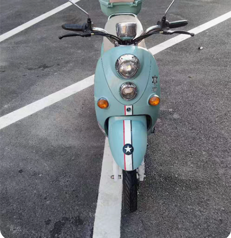 雅迪电动车，电瓶刚换的，能跑三十公里左右，...