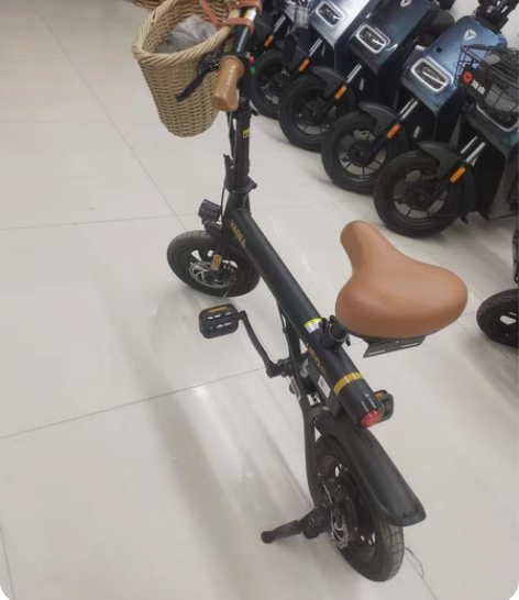 雅迪UFO折叠36v锂电电动车，9成新，续...