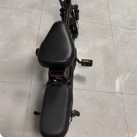 9成新代驾车电动车出售，原来是淘宝上买的，...