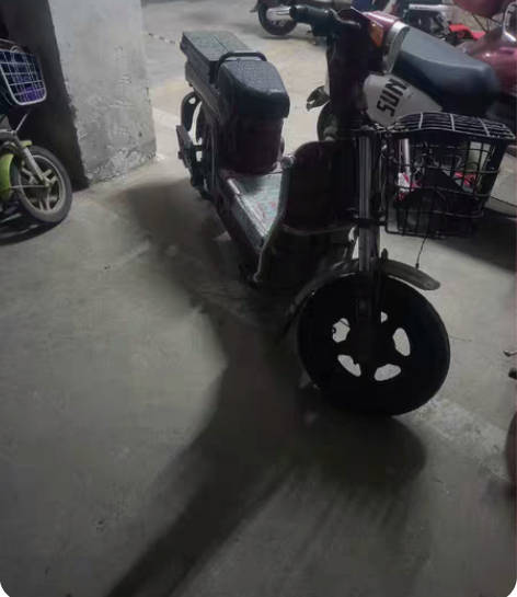 一手车，上下班用，搬家不方便，9成新 感兴...