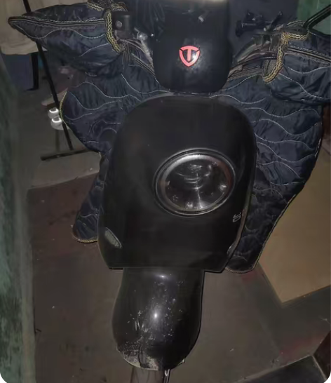 台铃电动车，平时用来跑外卖的特意买的。才跑...