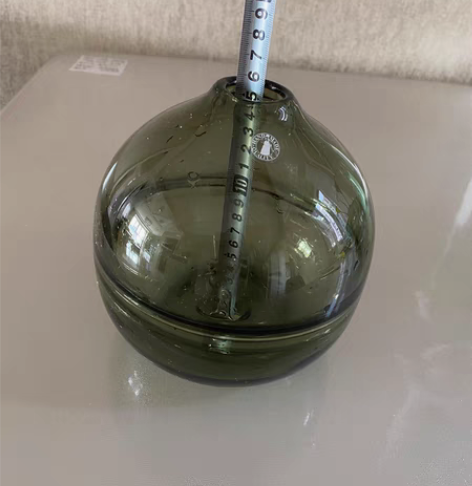 装饰房间时孩子从深圳寄来（特型高端玻璃花瓶...