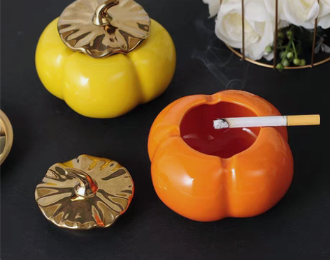 转卖创意个性陶瓷烟灰缸带盖子酒店客厅装饰摆...