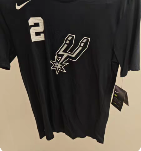 莱昂纳德马刺时期夺冠款t,全新L码,肩宽4...