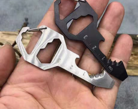 包邮【5.58包邮】多功能钥匙扣卡式工具便携挂件迷你螺丝刀开... 包邮【5.58包邮】多功能钥匙扣卡式工具便携挂件迷你螺丝刀开...