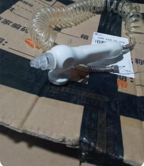 小气泡美容仪喷氧枪家用美容仪器脸部多功能提...