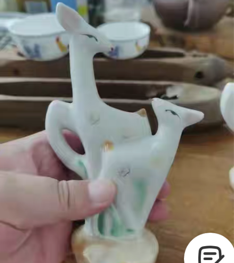 文革时期景德镇瓷厂烧制，粉彩描金子母梅花鹿...