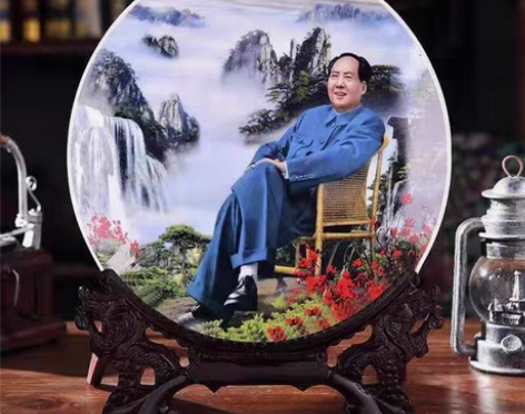 包邮景德镇陶瓷摆件酒柜博古架装饰品坐盘新中...