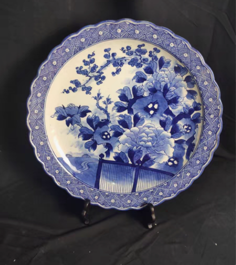 纯手绘青花大盘子，花开富贵，发色漂亮，画工...