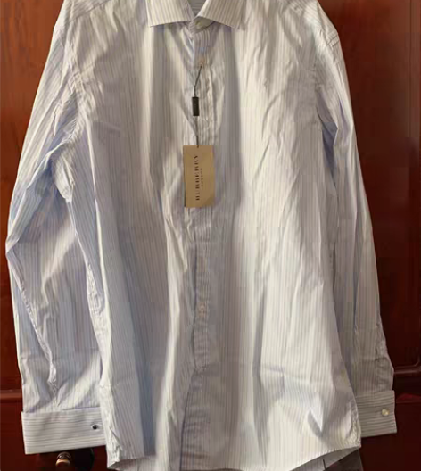 全新Burberry男衬衫 全新有吊牌，英...