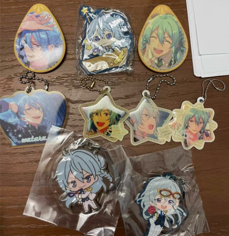 偶像梦幻祭 es 拍立得 镭射票 吧唧 姬...