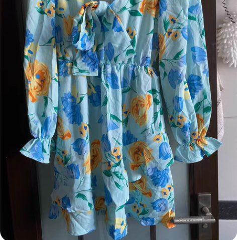 包邮夏季新款收腰短袖印花V领雪纺连衣裙过膝...