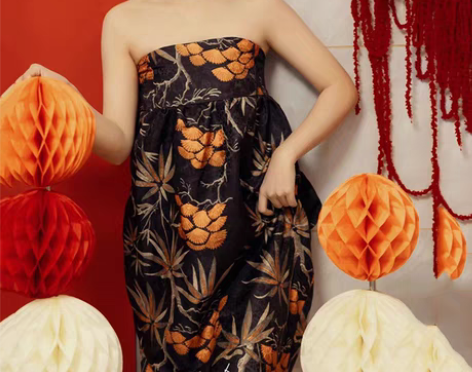 转卖花间 提花新中式抹胸花苞裙新娘高端晨袍...