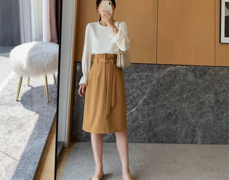 转卖未央定制 一抹点晴色系洋气鸢尾黄花苞裙...