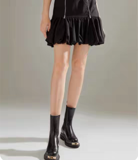 包邮薇薇卡2022春季新款小众设计感交叉门...