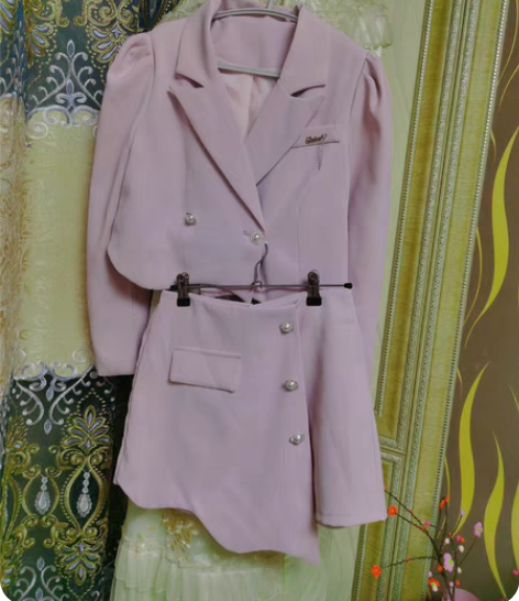 全新包邮早春新款西装不规则裙裤套装马卡龙色...