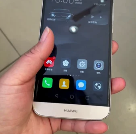 华为麦芒4 3+32g，成色如图，屏幕上有...