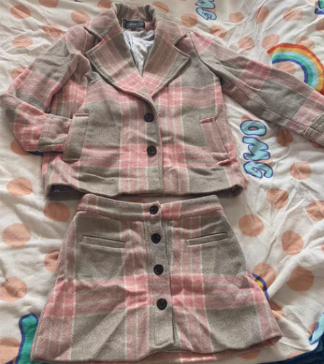 包邮格子套装学院风套装 一套s码 衣服衣长...