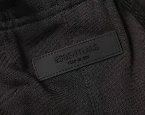 第八季复线高街抽绳植绒LOGO短裤 口袋两...