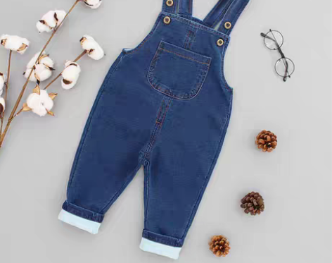 转卖宝宝牛仔背带裤春秋双层网红女童韩版开档...