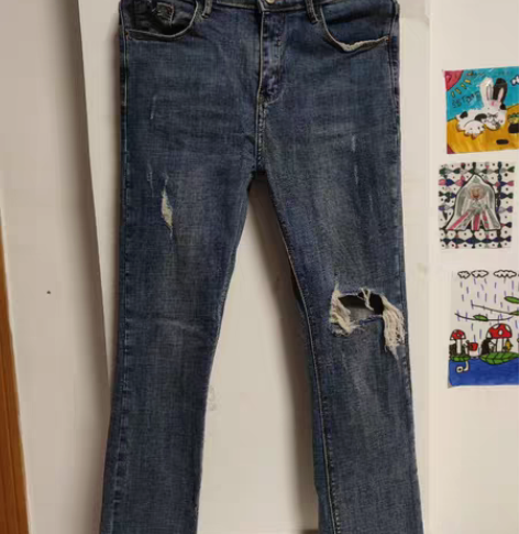 包邮加一弹力紧身破洞牛仔裤28码 九成新，...