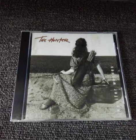 包邮珍妮佛华恩丝 JENNIFER WAR...