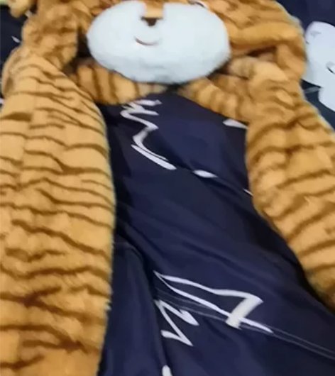 秋冬季虎头围脖手套三体帽[火][火][火]...