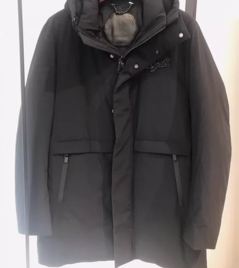 实体店专业男装羽绒服， 最后一件L码（50...
