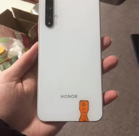 正品荣耀20s ，高配8+128G 麒麟8...