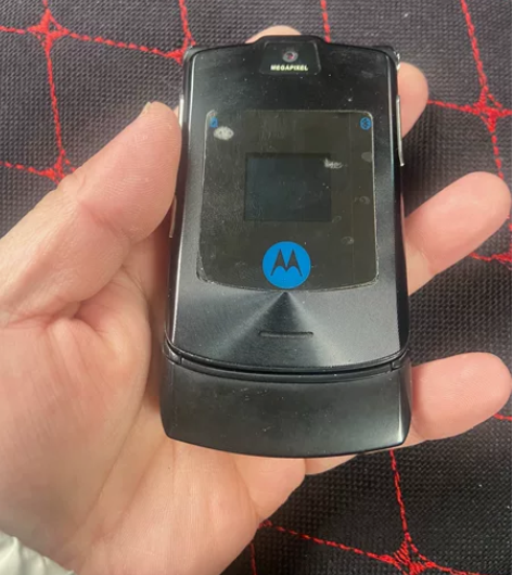 摩托罗拉V3ie,功能正常,通话清晰,二码...