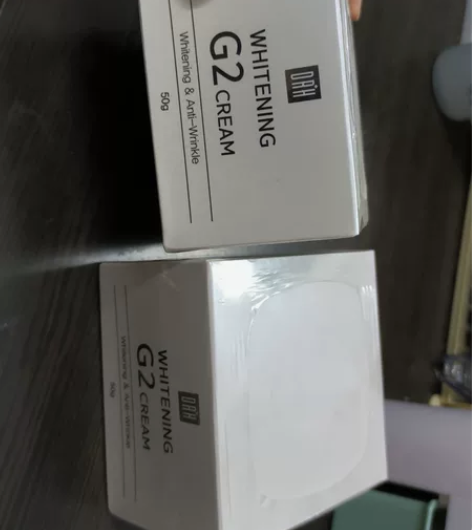 美白面霜。全新未拆，两盒便宜出 感兴趣的话...