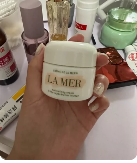 海蓝之谜精华面霜，余量，百分之90的样子....