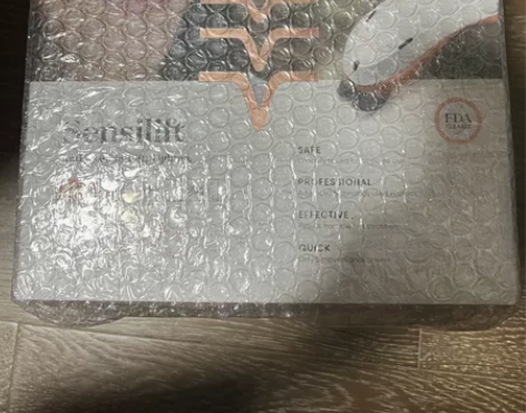 全新SENSICA美容仪 男朋友送的全新旗...