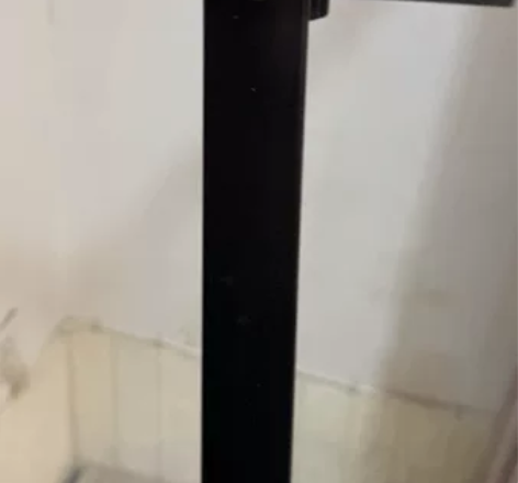 画板画架，开培训班留下来的，有的基本上没用...