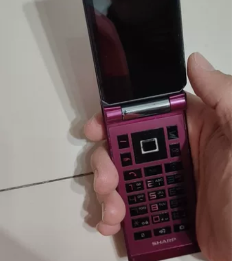 夏普翻盖手机,旋转手机,经典手机,收藏手机...