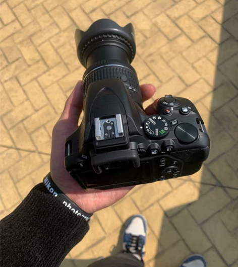 个人出尼康d3500单反相机.太适合新手了...