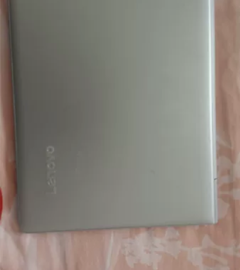 出一台我自己用的联想轻薄款笔记本，外观9成...