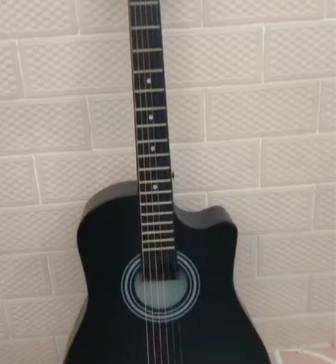 个人闲置转让38寸吉他，初学者首选。琴包，...