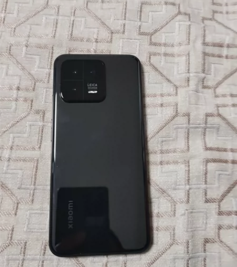 新买两天的小米13黑色12+256手机，因...