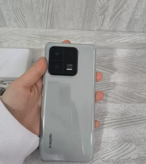 小米13pro 12+256内存 1月份刚...