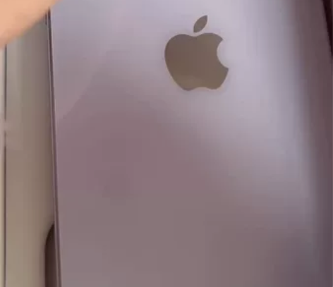 苹果14，128G紫色，仅开包装盒，未开启...