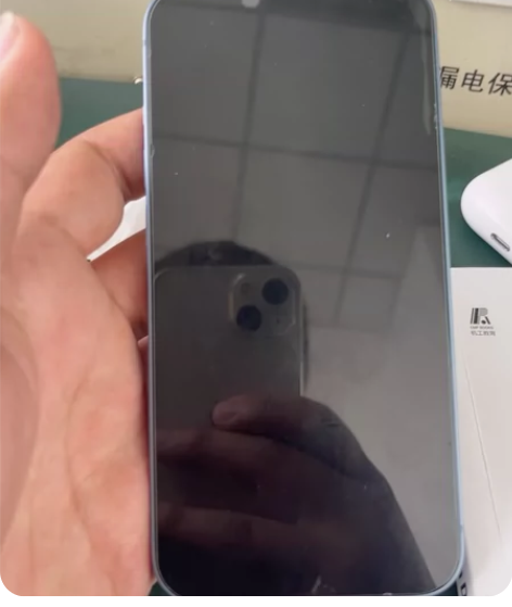 苹果14，iPhone14，几乎全新，国行...