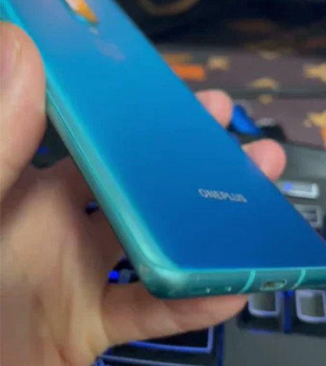 一加8 12+256G顶配 骁龙865 正...