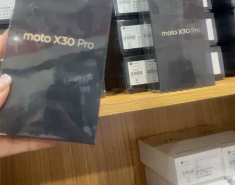 出摩托罗拉x30pro 原封正品12+51...