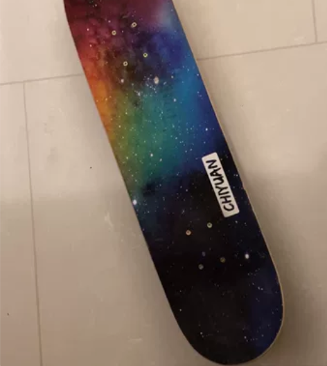 滑板 99成新，多一块滑板基本闲置 是的新...